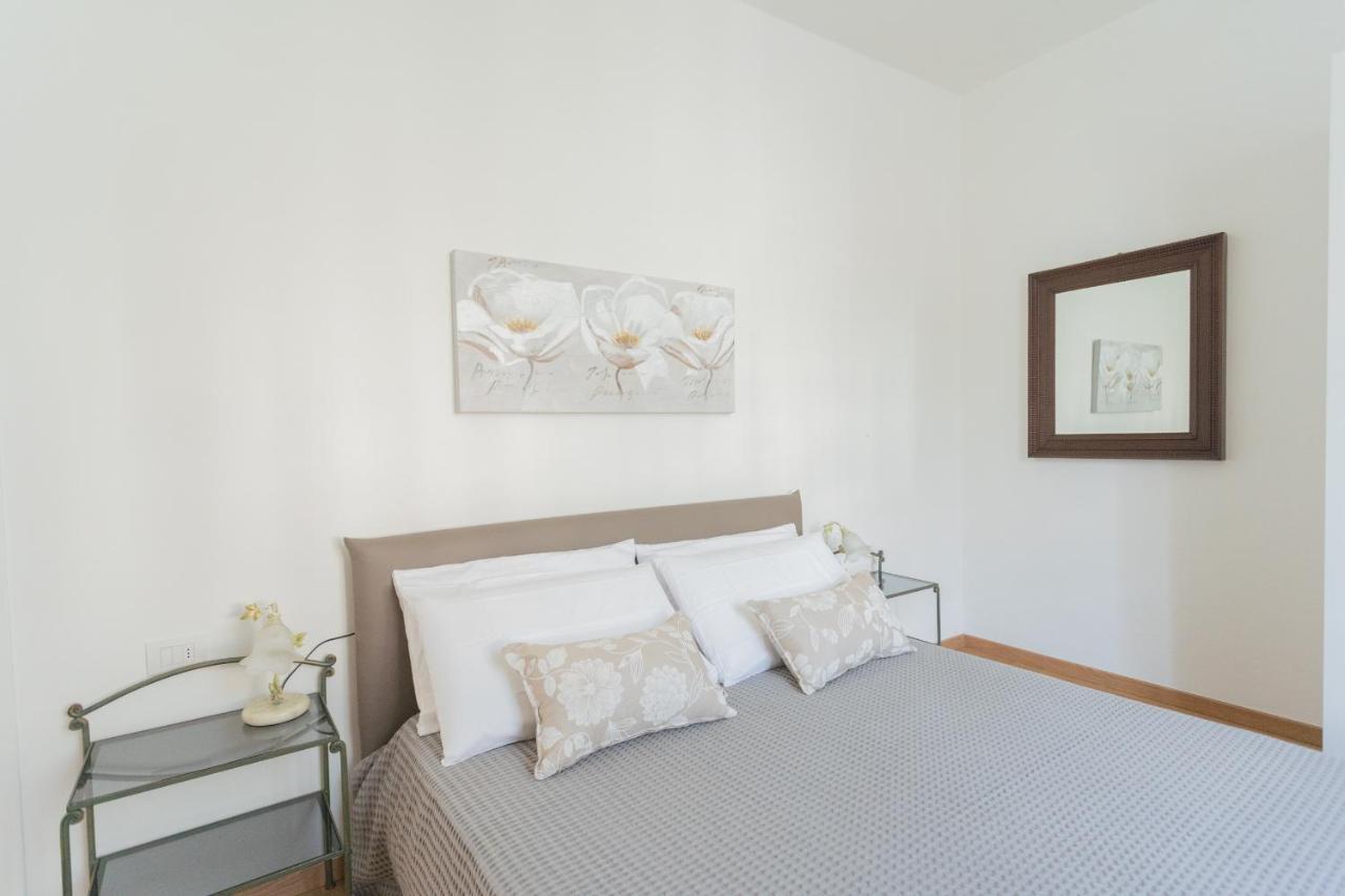 Mezzegra Tina'S Window On Lake Como By Rent All Como מראה חיצוני תמונה